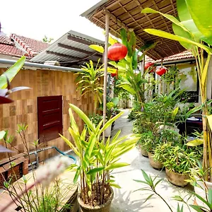 Pink Homestay